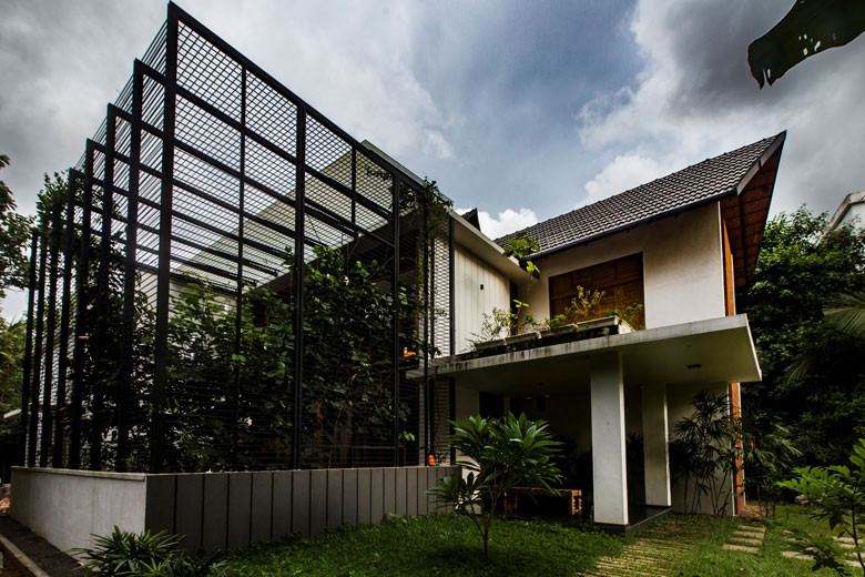 Called the garden house, this 3,050sqft bungalow in Kerala is spectacular!  | Goodhomes.co.in