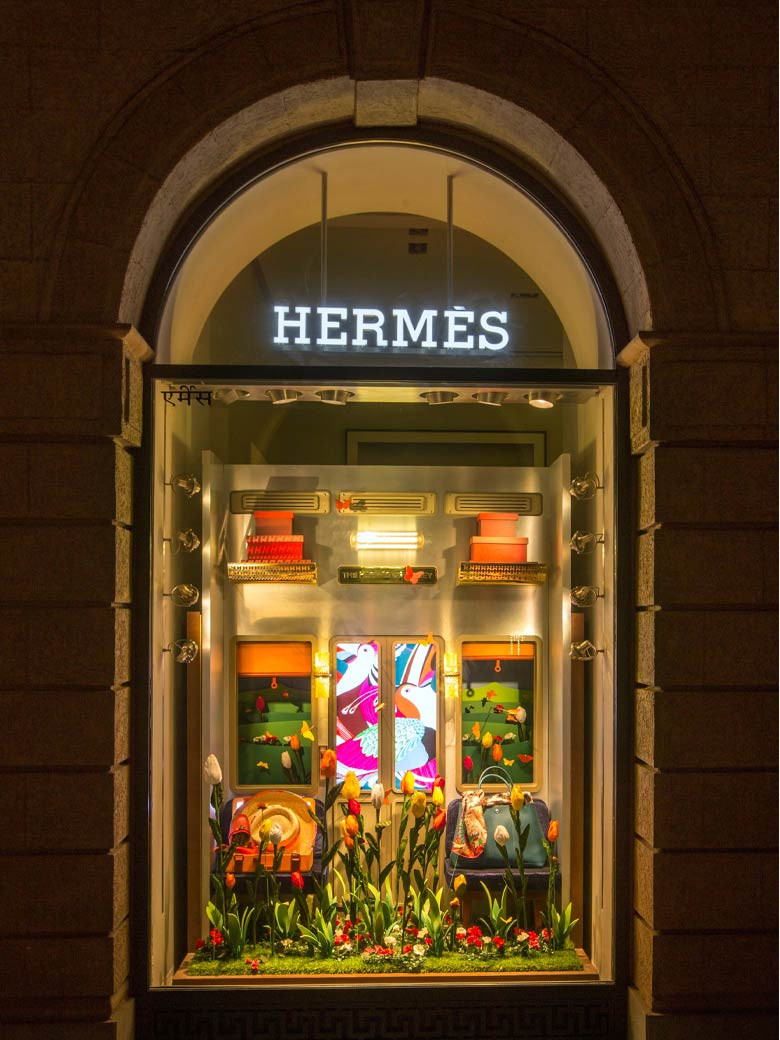 We know it's festive season when Hermès announces their window