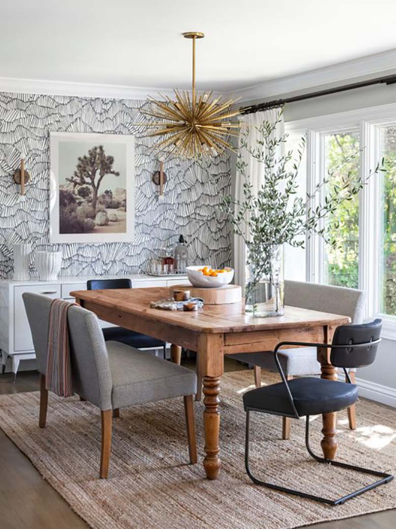 Stylish Wall Décor Ideas For A Standout Dining Room | Goodhomes.co.in