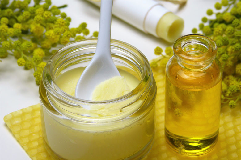 The wonderous uses of beeswax to combat multiple skin problems