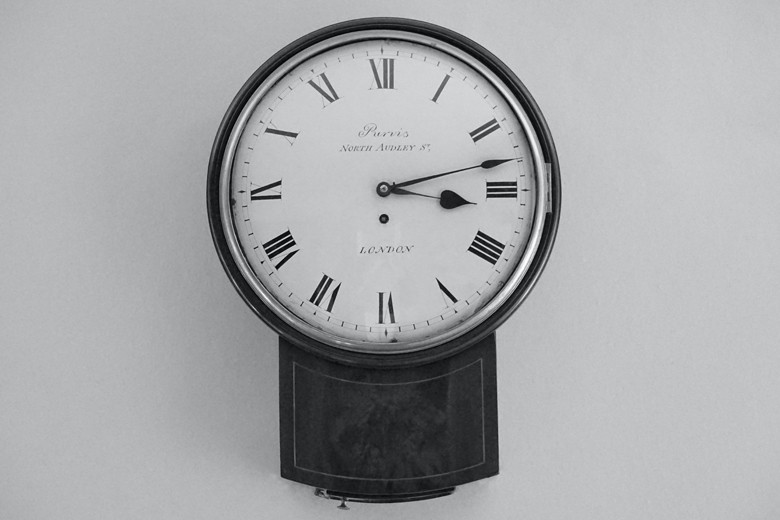 living room wall clock uk