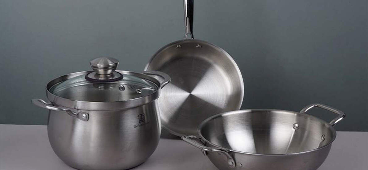 How Pots and Pans Affect Food - San-J